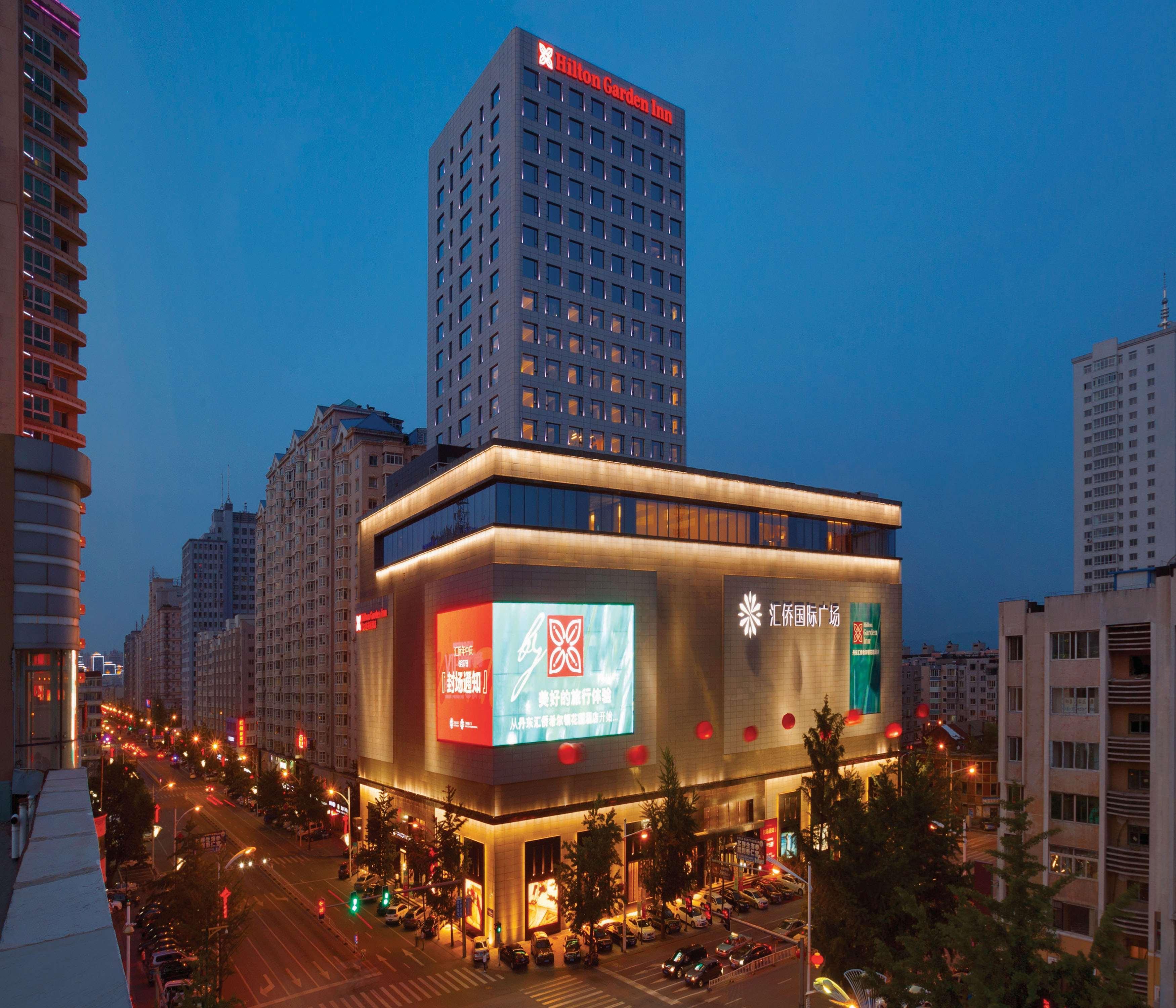 Hilton Garden Inn Dandong Eksteriør billede