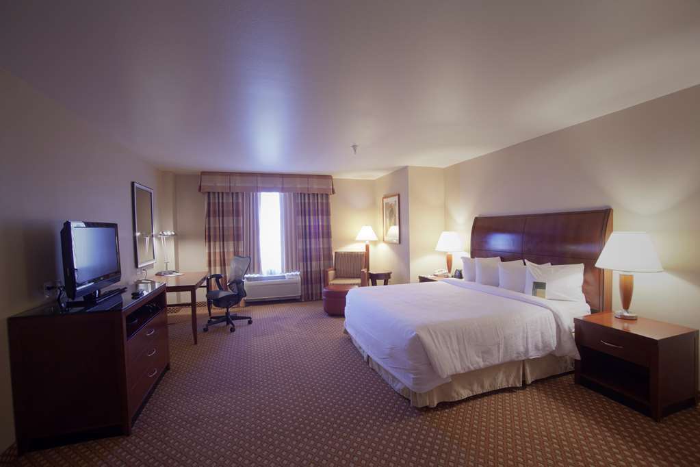 Hilton Garden Inn Dandong Værelse billede